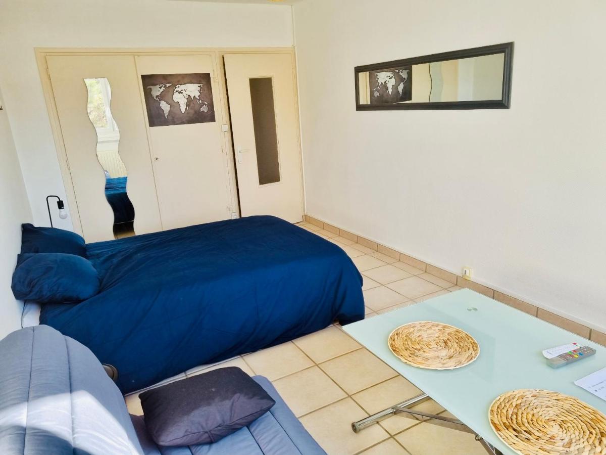 Entree Autonome 24H Sur 24H Chalon Centre Ville Apartment Exterior photo